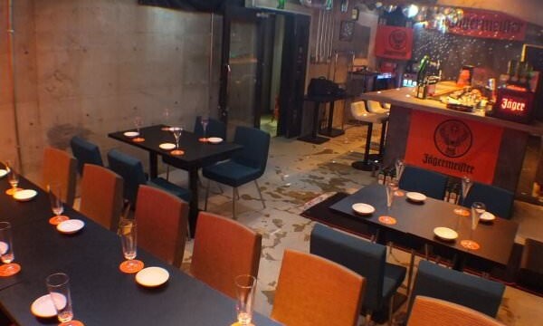 貸切等は予備のテーブル・椅子あります!!写真は20名様用★